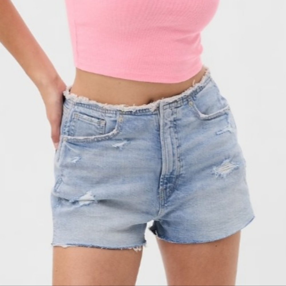 NWT GAP 2" Sky High Rise Womens 30 R Denim Festival Shorts